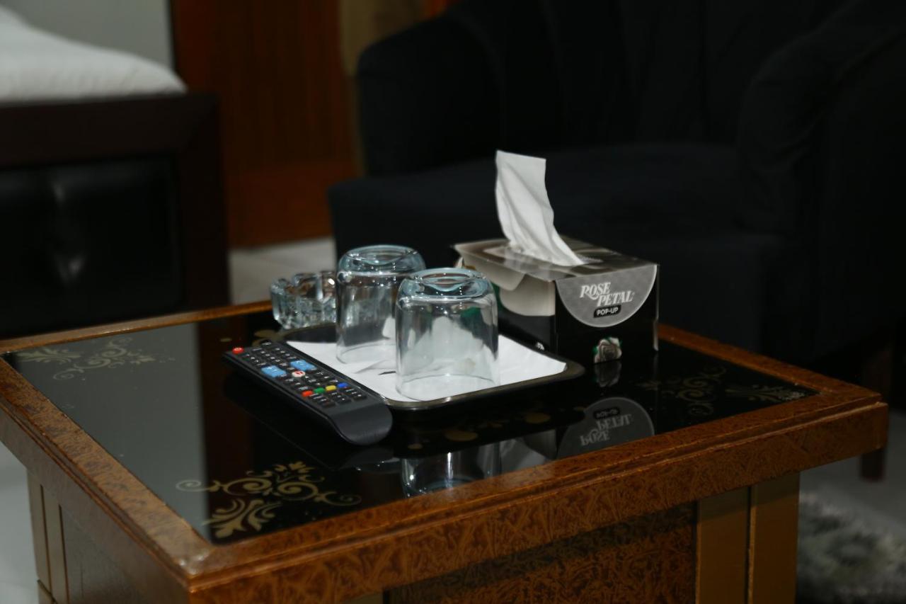 Bed and Breakfast Grand Royal Islamabad Exterior foto