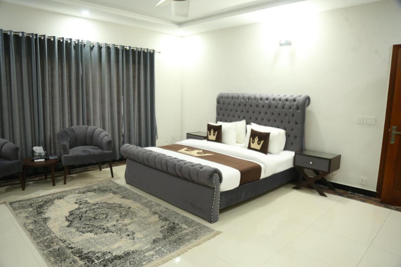 Bed and Breakfast Grand Royal Islamabad Exterior foto