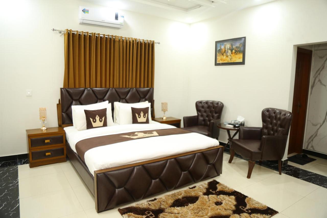 Bed and Breakfast Grand Royal Islamabad Exterior foto
