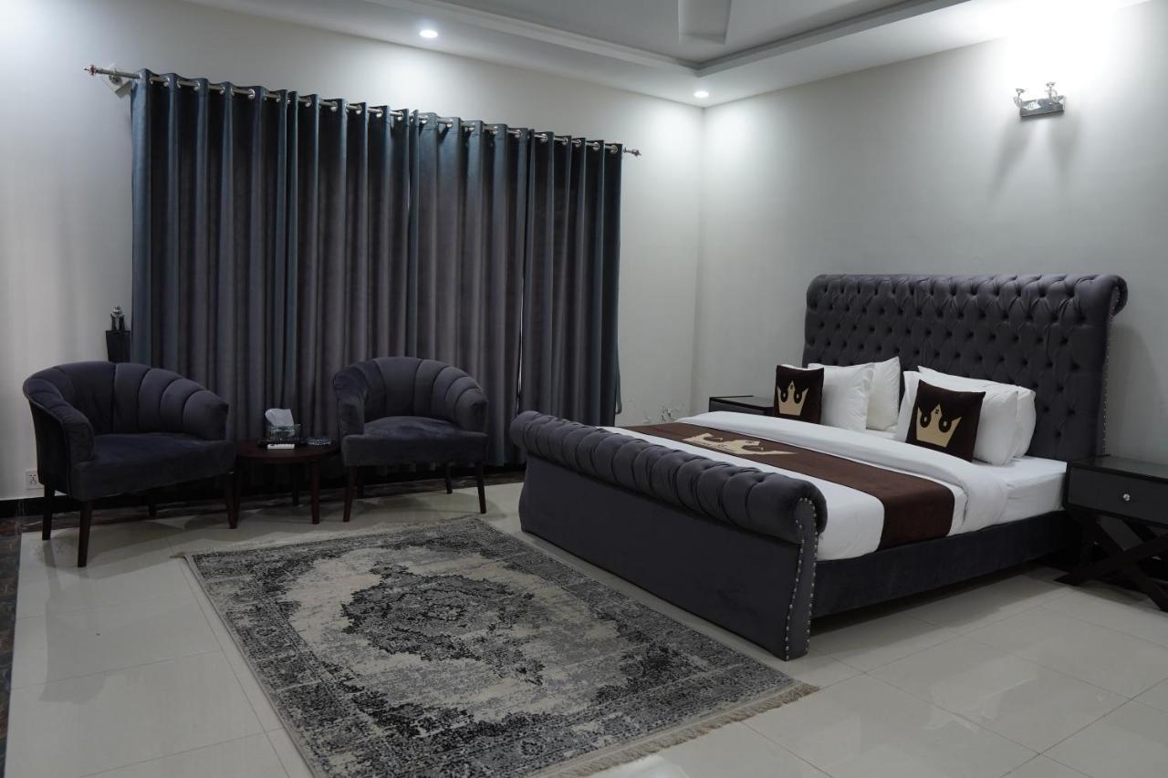 Bed and Breakfast Grand Royal Islamabad Exterior foto